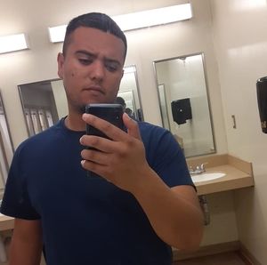 Meet your Posher, Robert